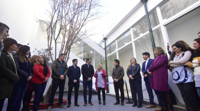 Garro en el nuevo edificio del Jardín Maternal Nº 3: “Estamos invirtiendo  en educación como nunca antes se hizo en La Plata” – Dixit P